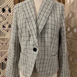 Retro Women's Black and White Tweed Blazer